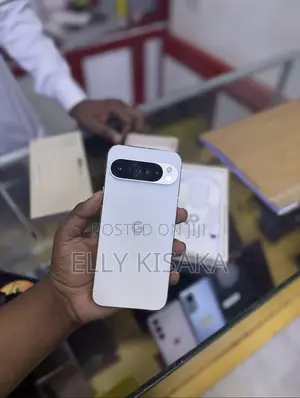 New Google Pixel 9 128 GB White