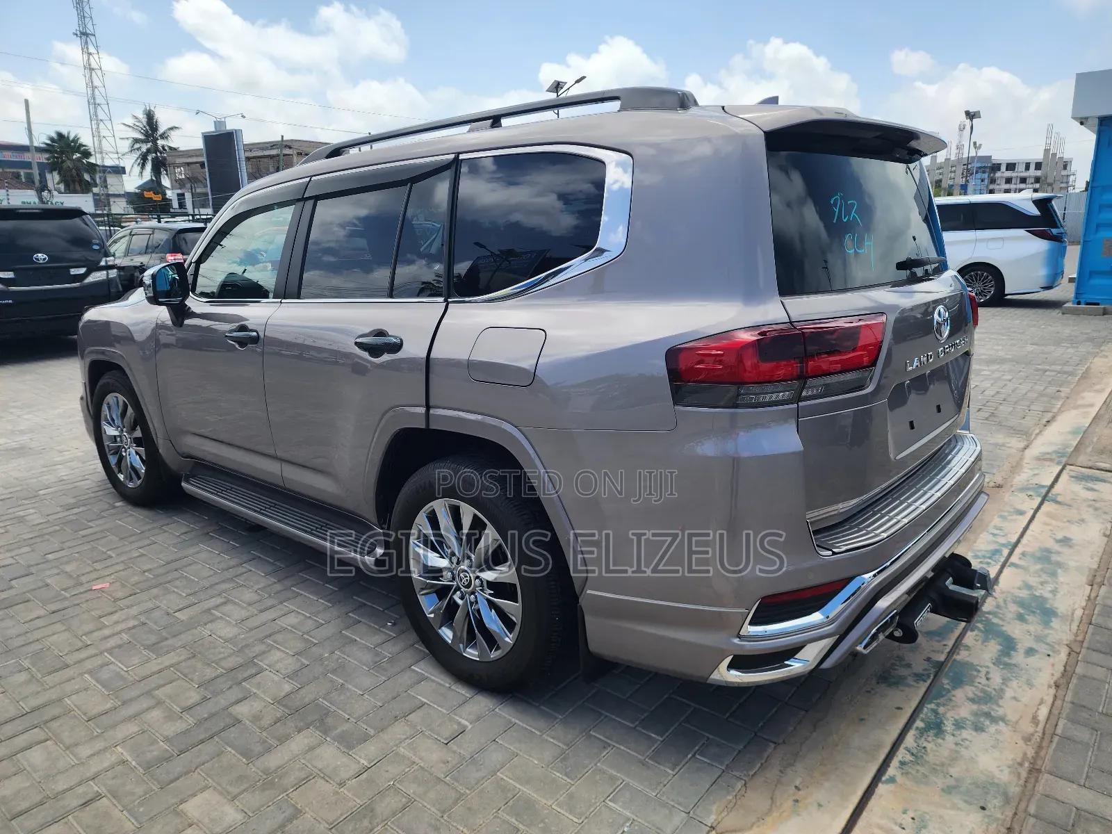 Toyota Land Cruiser 2024 Gray