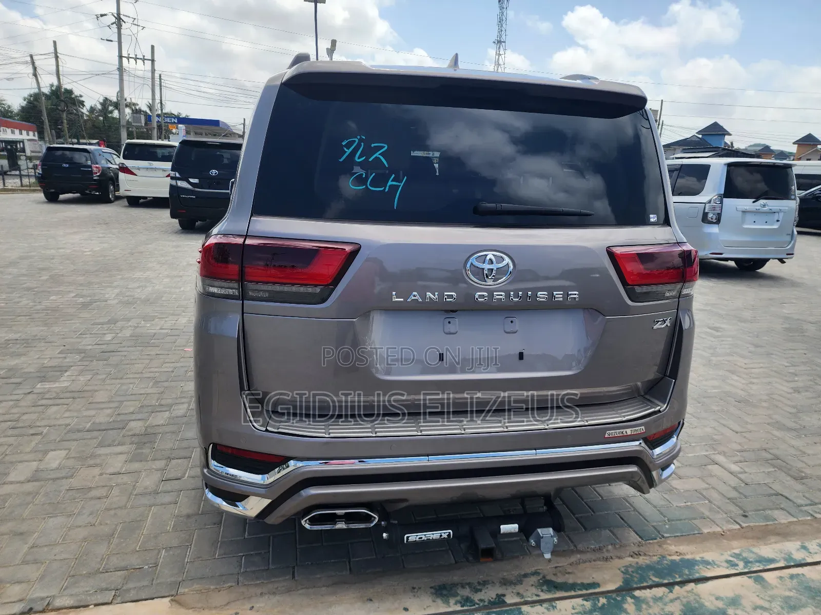 Toyota Land Cruiser 2024 Gray