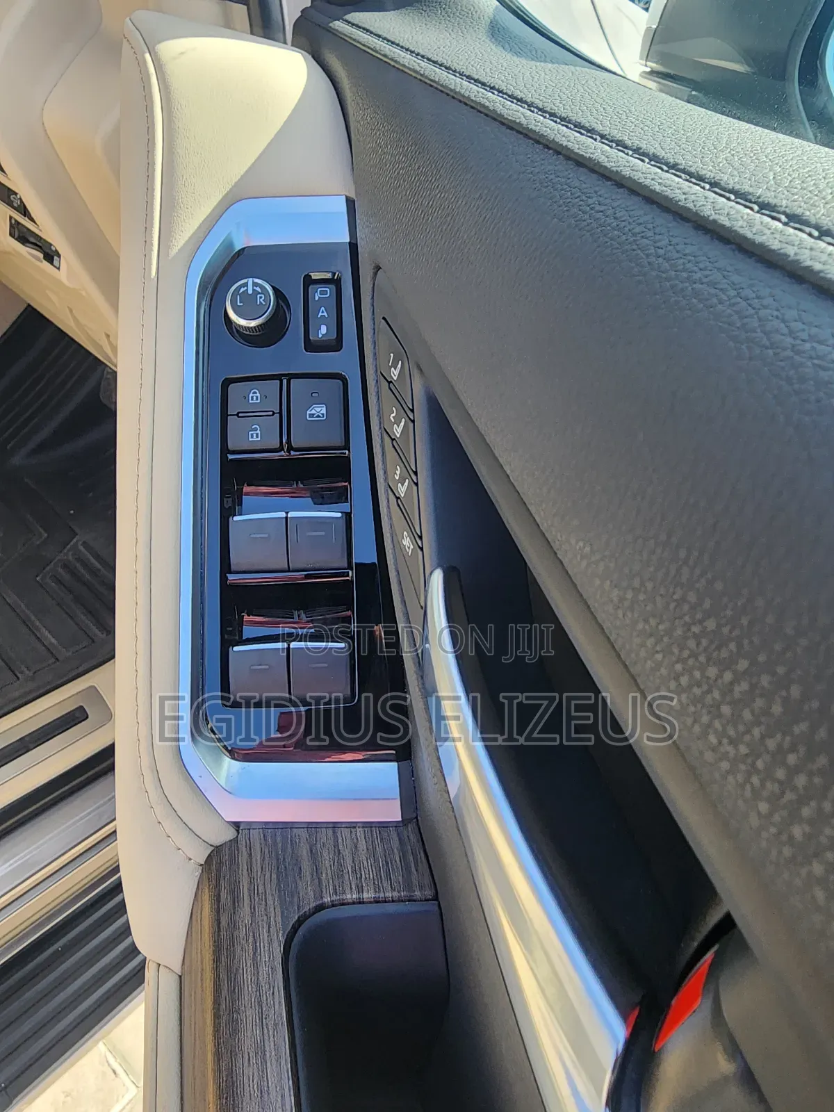 Toyota Land Cruiser 2024 Gray