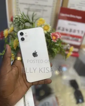 Apple iPhone 11 64 GB White
