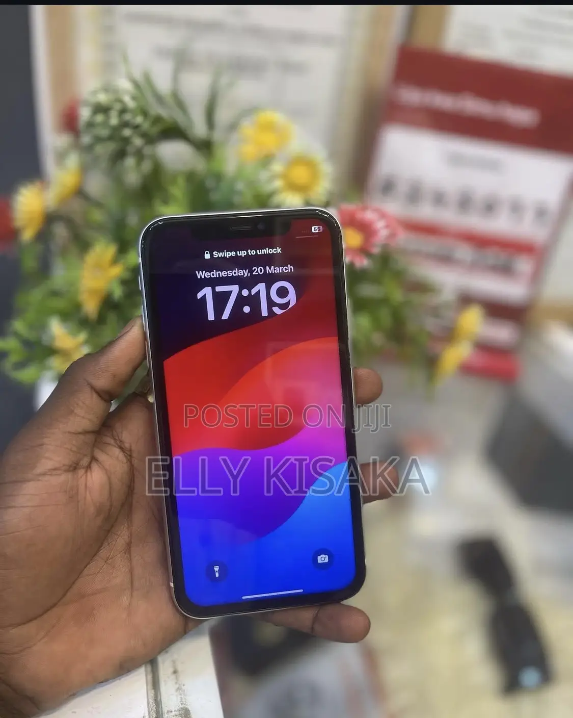 Apple iPhone 11 64 GB White