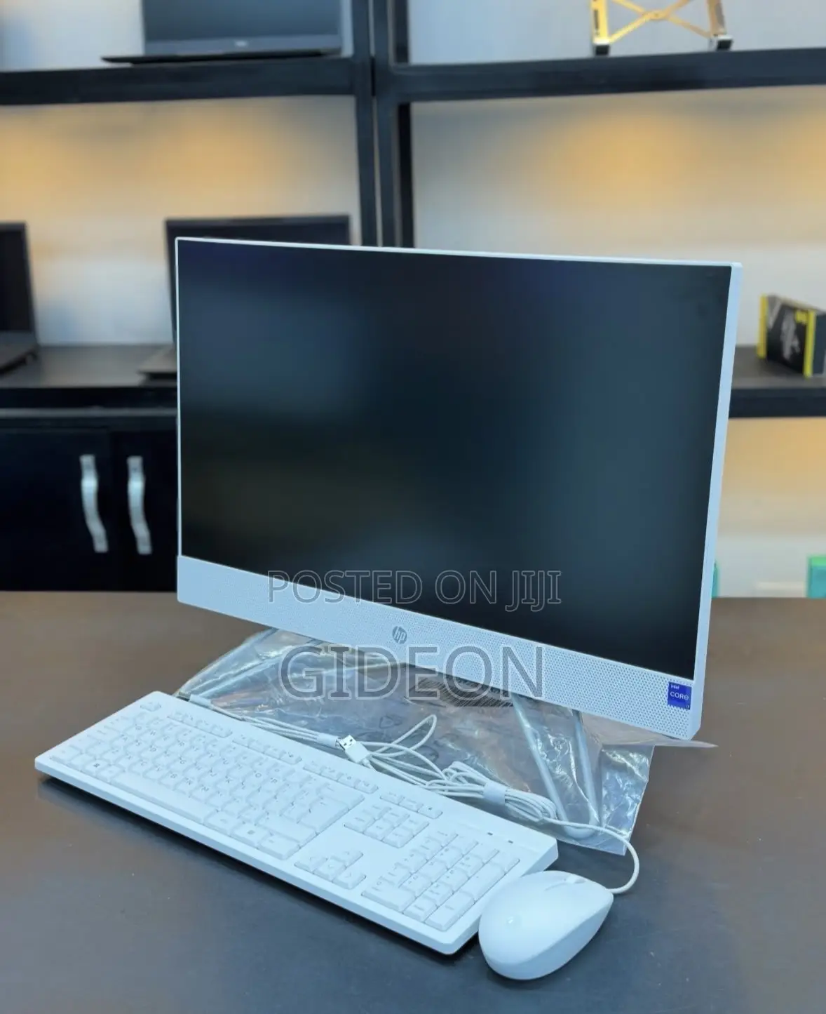 New Desktop Computer HP AiO 24 8GB Intel Core I5 SSD 512GB