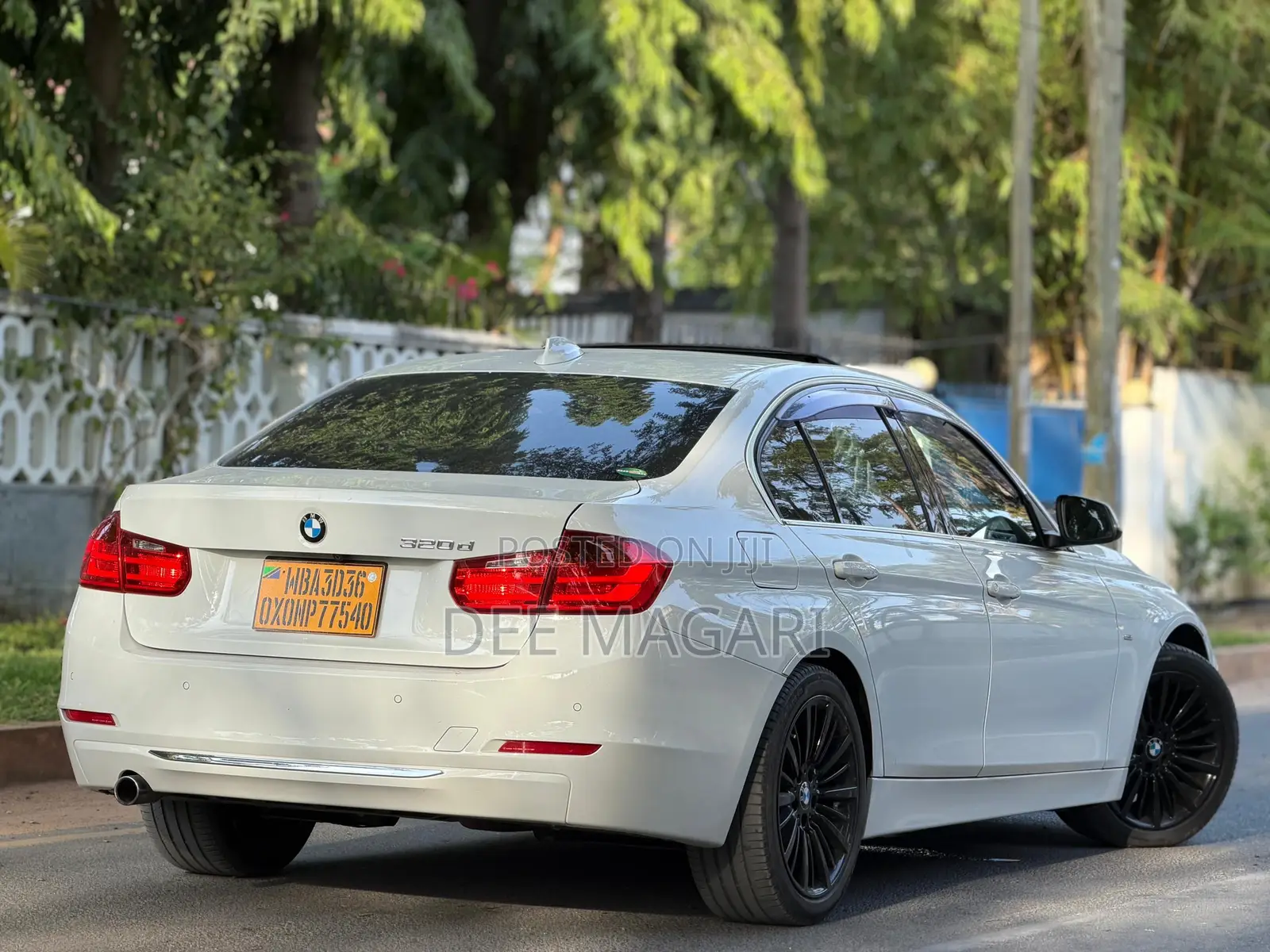 BMW 3 Series 2013 White