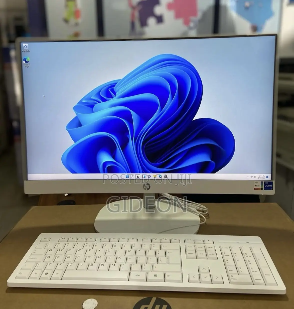 New Desktop Computer HP AiO 24 16GB Intel Core I7 SSD 1T