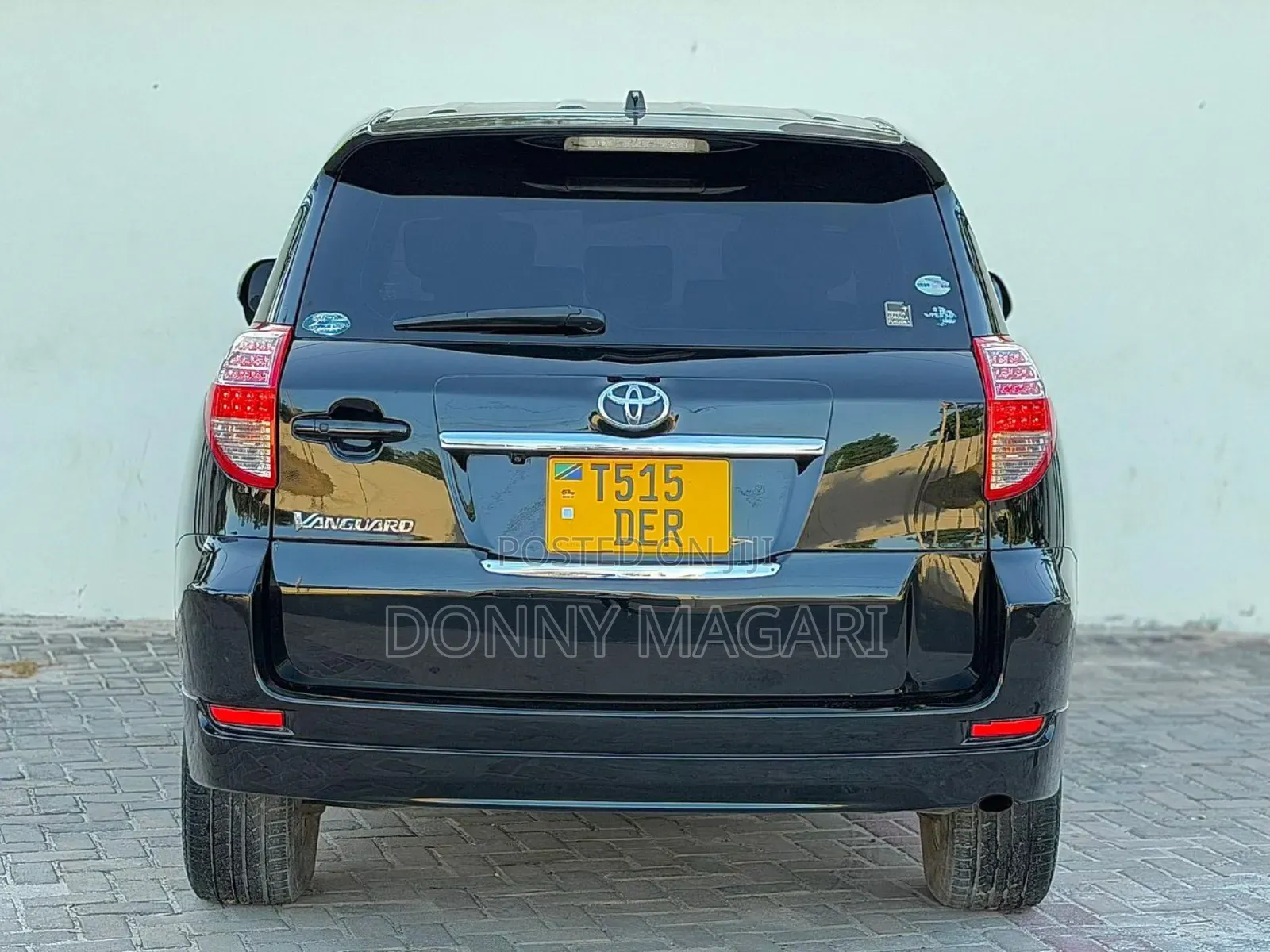 Toyota Vanguard 2008 Black
