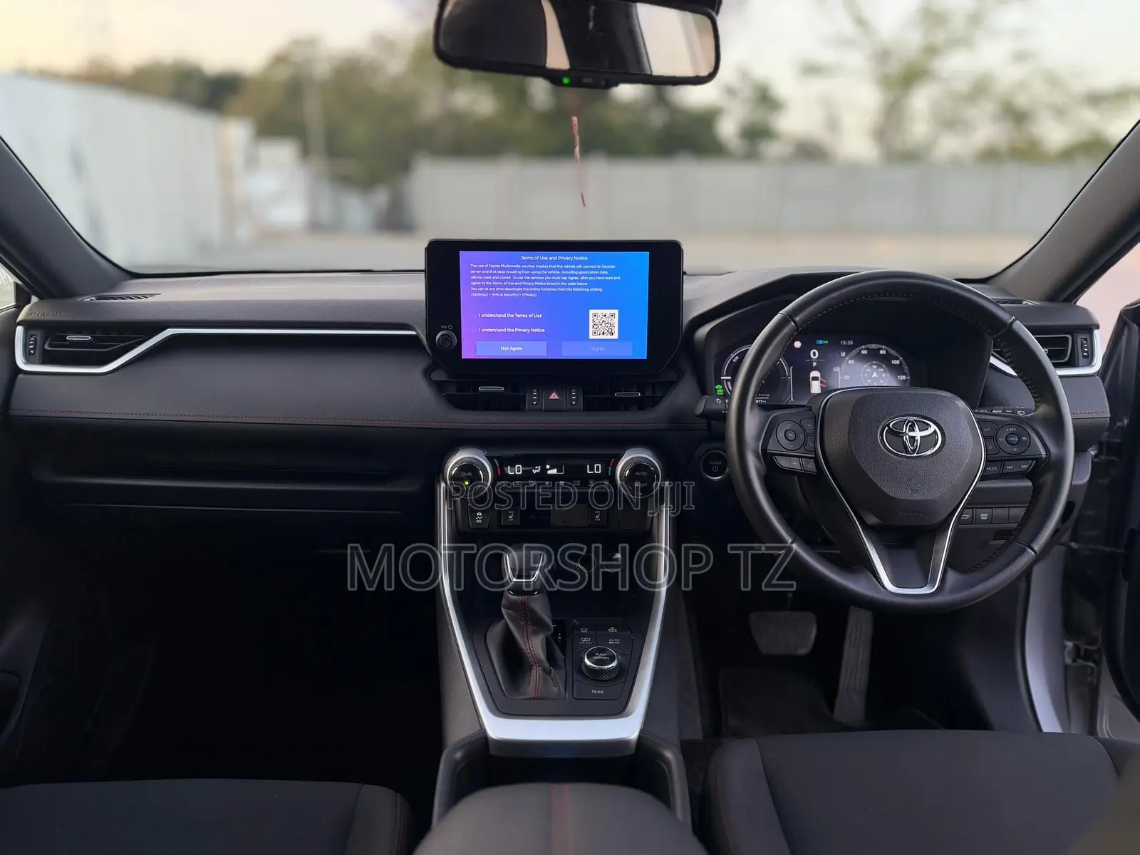 Toyota RAV4 Plug-In Hybrid SE AWD 2025 Gray