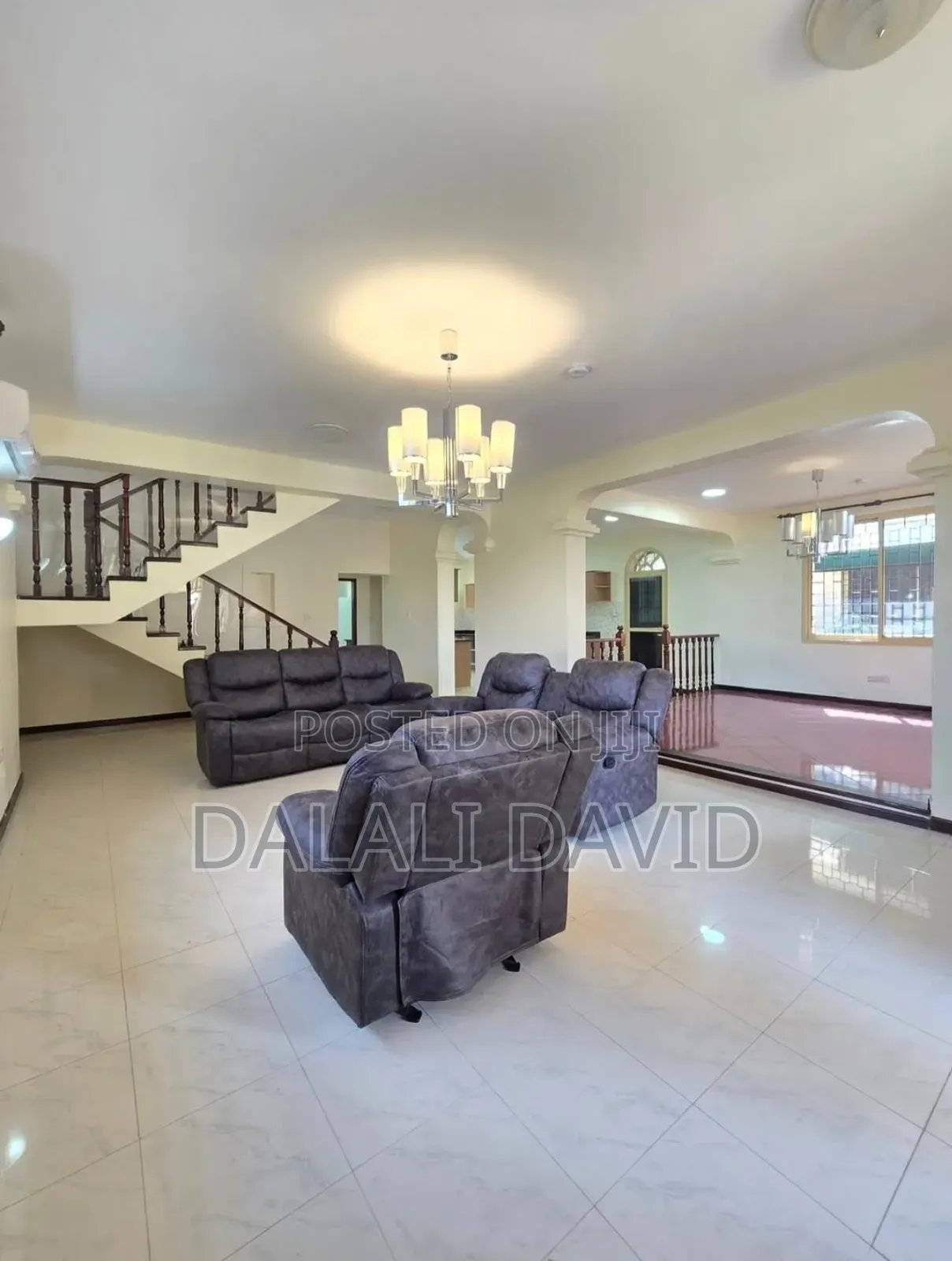 Furnished 4bdrm Villa in Masaki for rent
