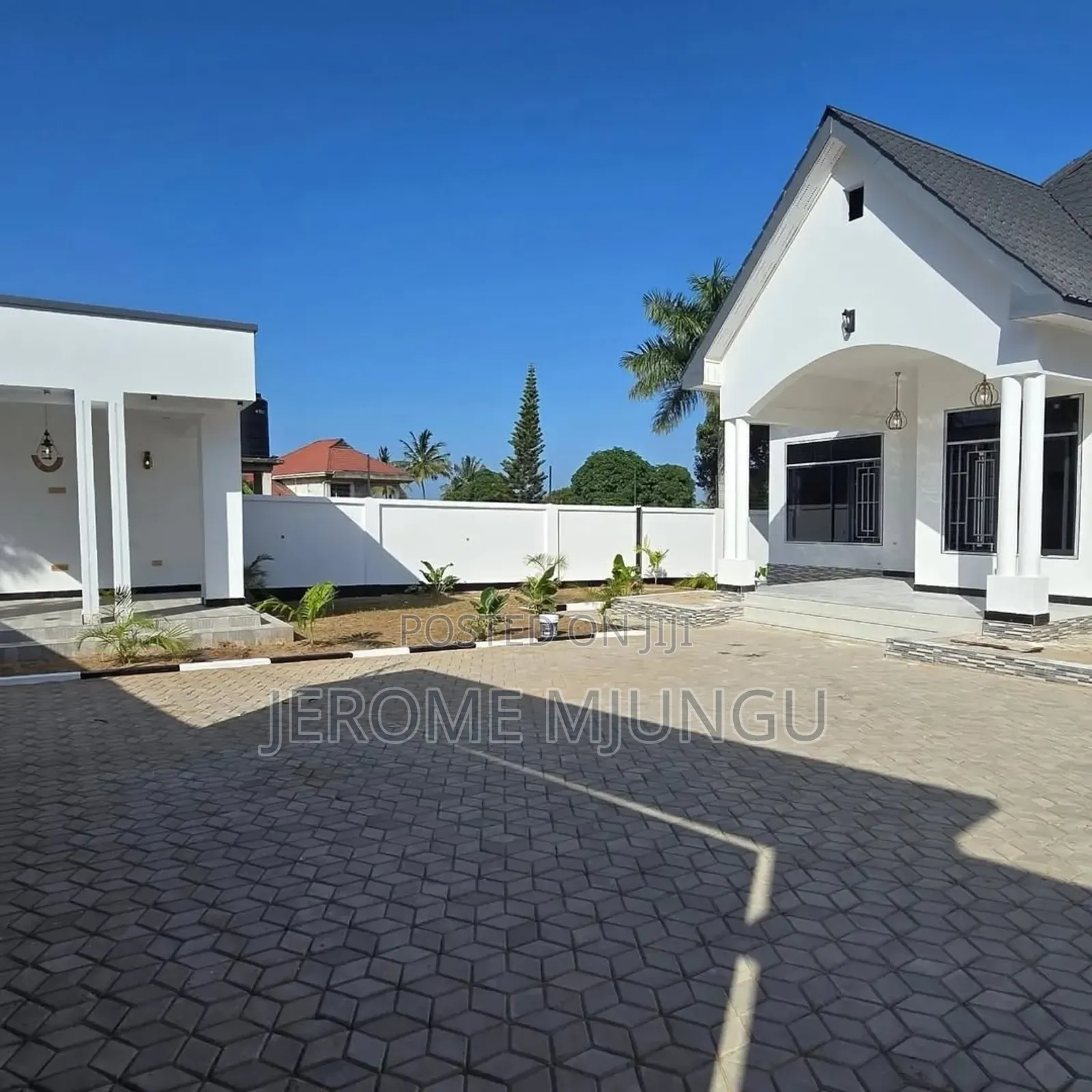 4bdrm House in Goba for sale