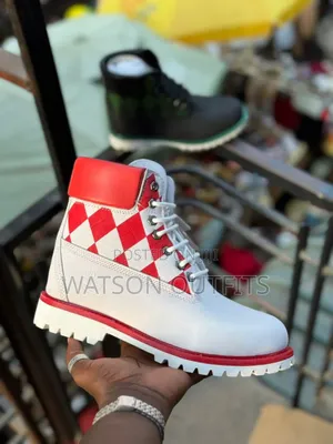 Men's New Design and Style Leather Boots Very Stylish