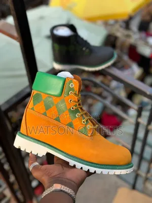 Men's New Design and Style Leather Boots Very Stylish