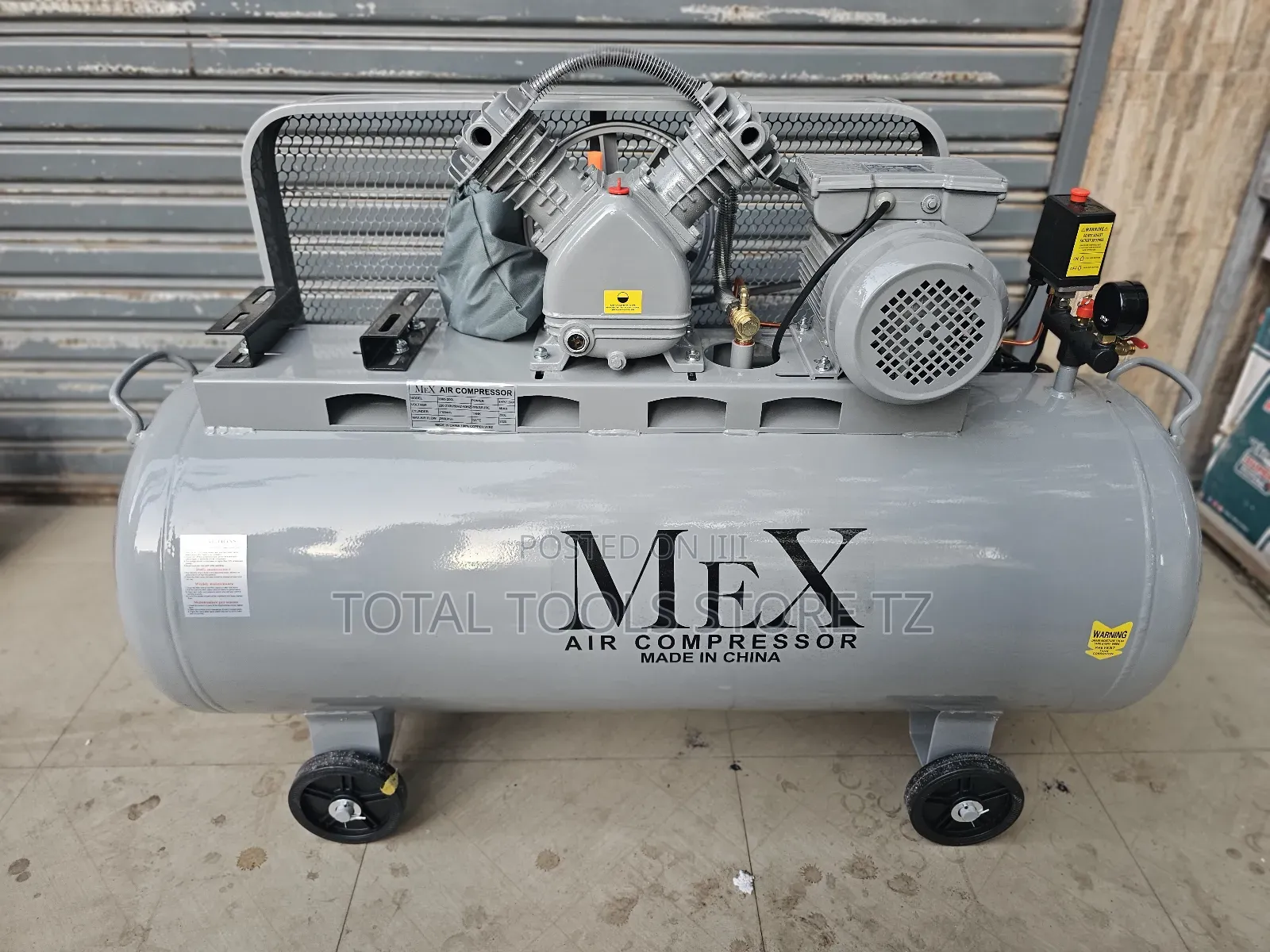 Mex Air Compressor 200l With Engine Space