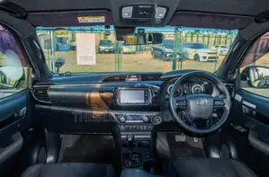 Toyota Hilux 2019 Blue