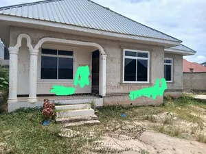 3bdrm House in Mchakama Real Estate, Mbezi for sale