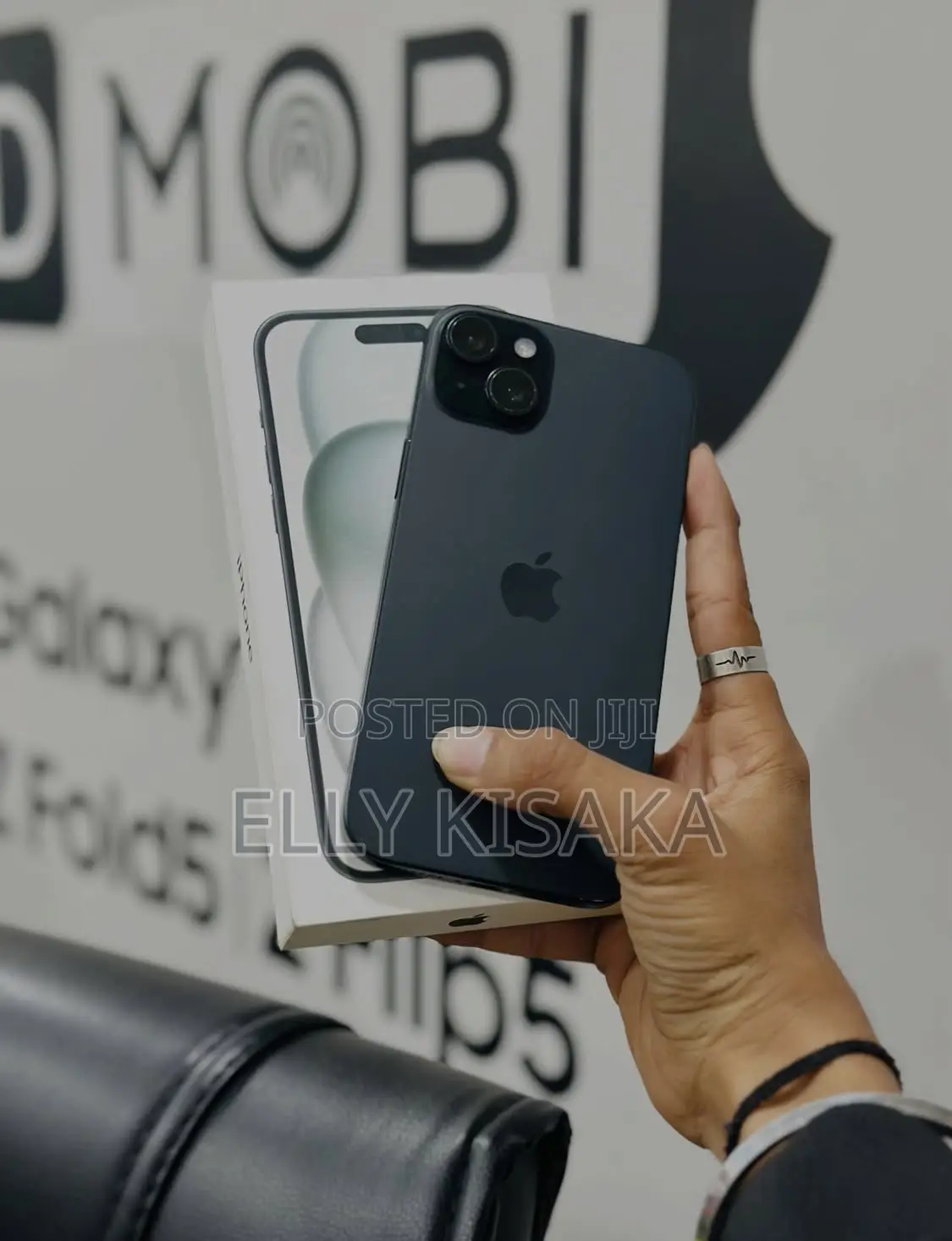 New Apple iPhone 15 128 GB Black