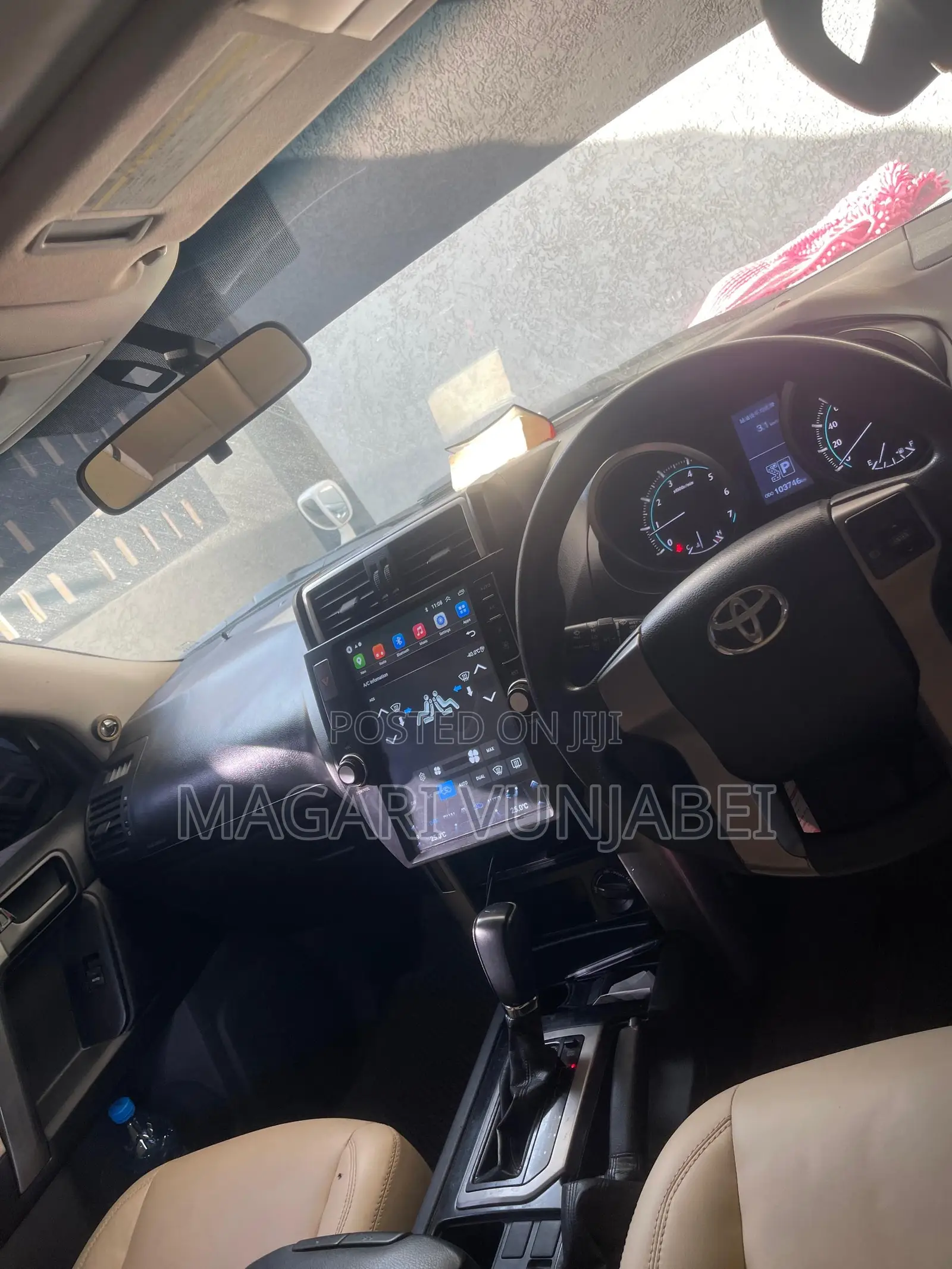 Toyota Land Cruiser Prado 2010 White