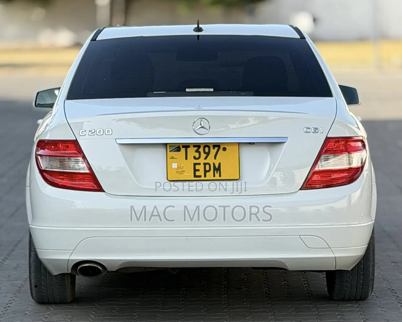 Mercedes-Benz C200 2010 White