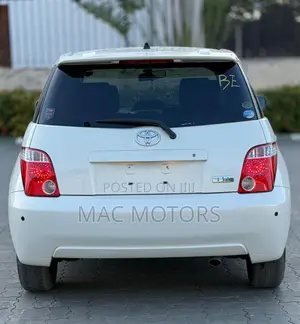 Toyota IST 2006 Pearl
