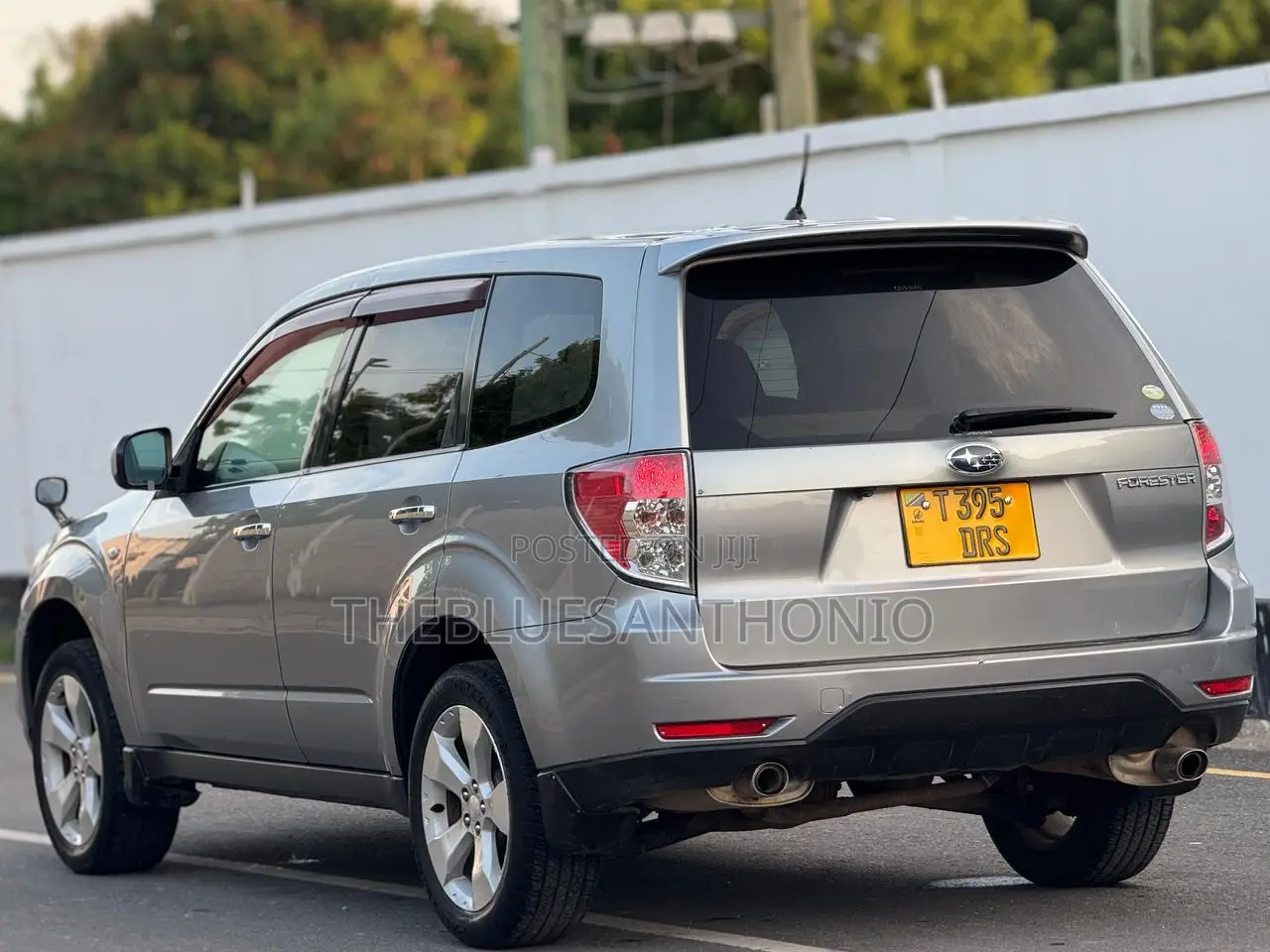 Subaru Forester 2010 Silver