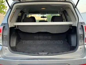 Subaru Forester 2010 Silver