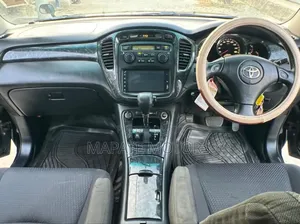 Toyota Kluger 2006 Black