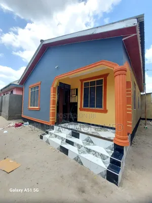 Furnished 10bdrm House in Biriani Real Estate, Charambe for sale