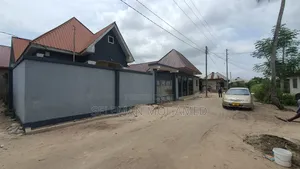 Furnished 5bdrm House in Biriani Real Estate, Chamazi for sale