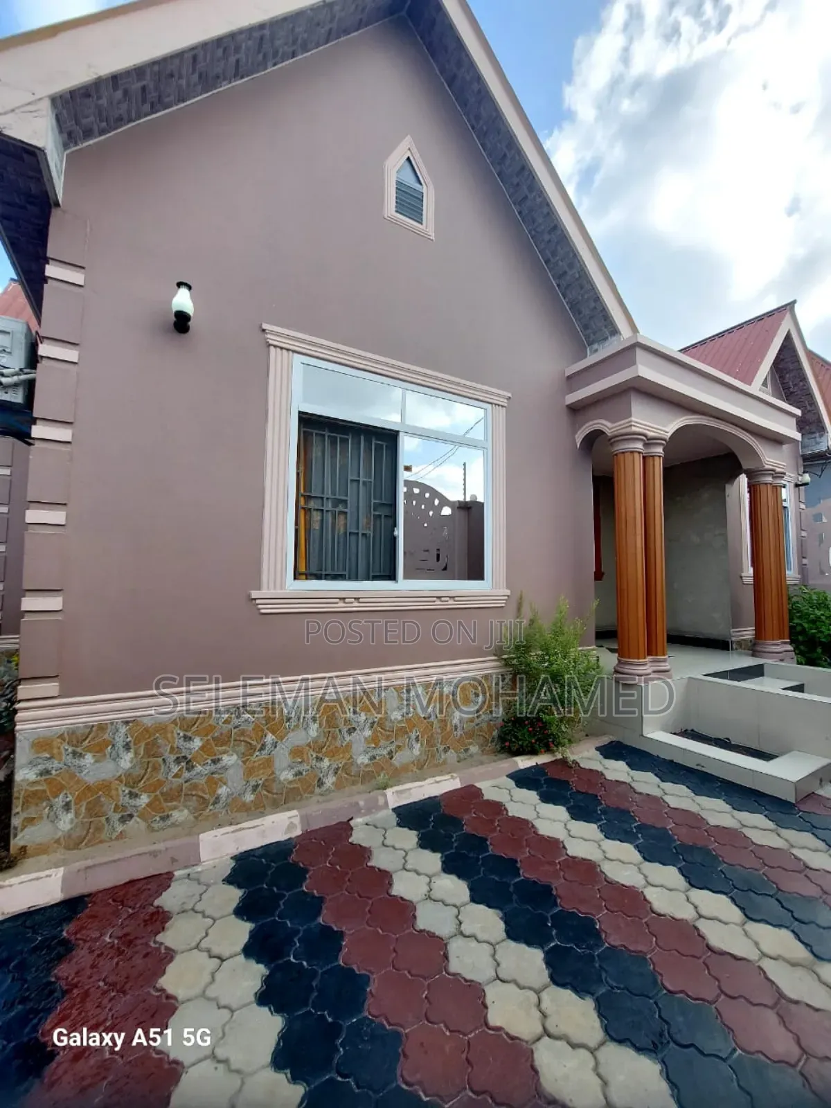 Furnished 3bdrm House in Biriani Real Estate, Chamazi for sale