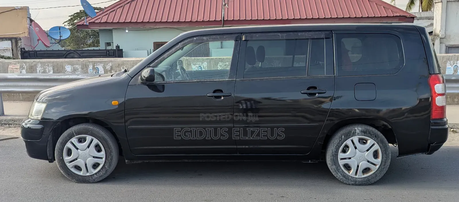 Toyota Succeed 2012 Black