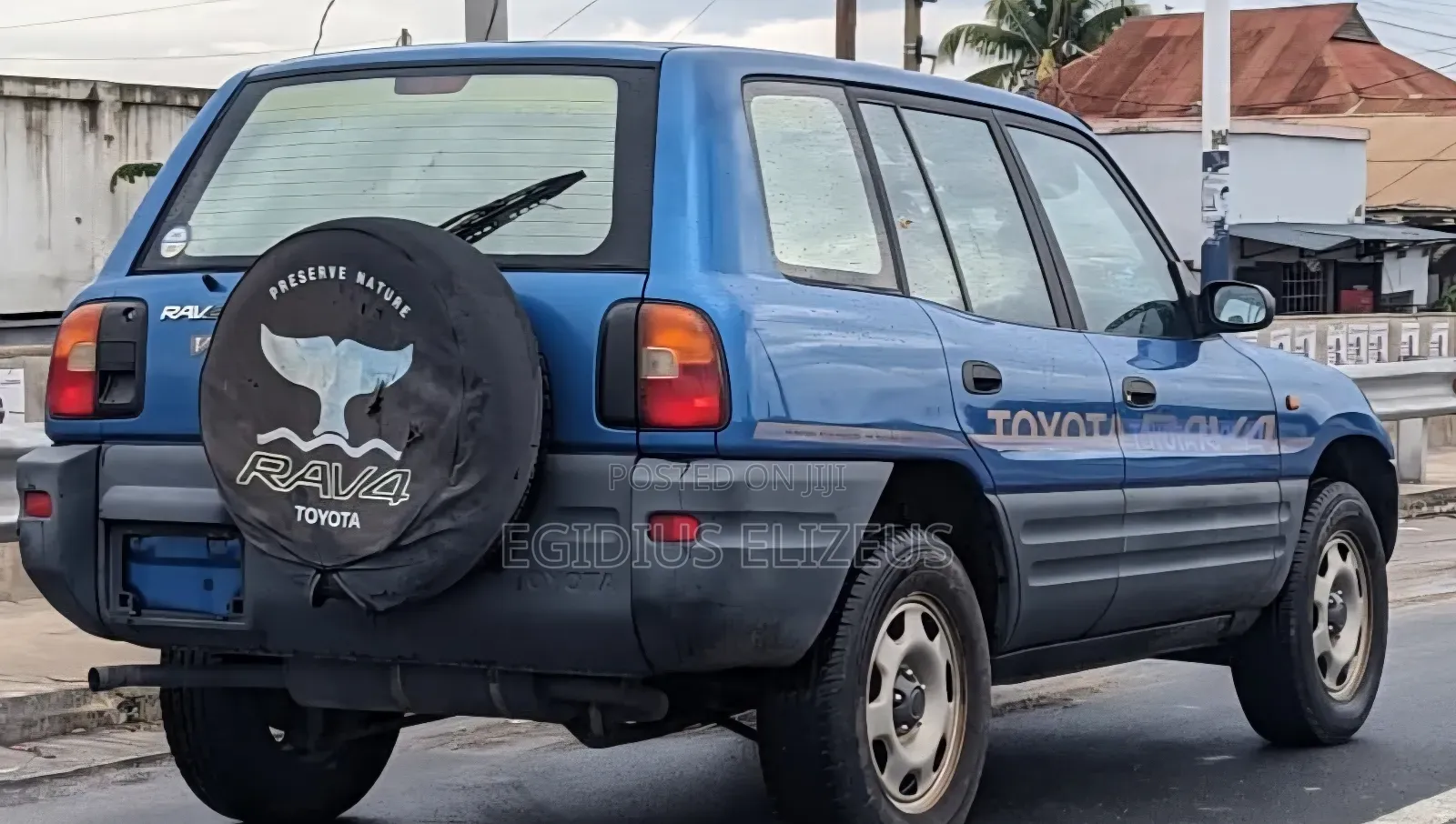 Toyota RAV4 1996 Blue