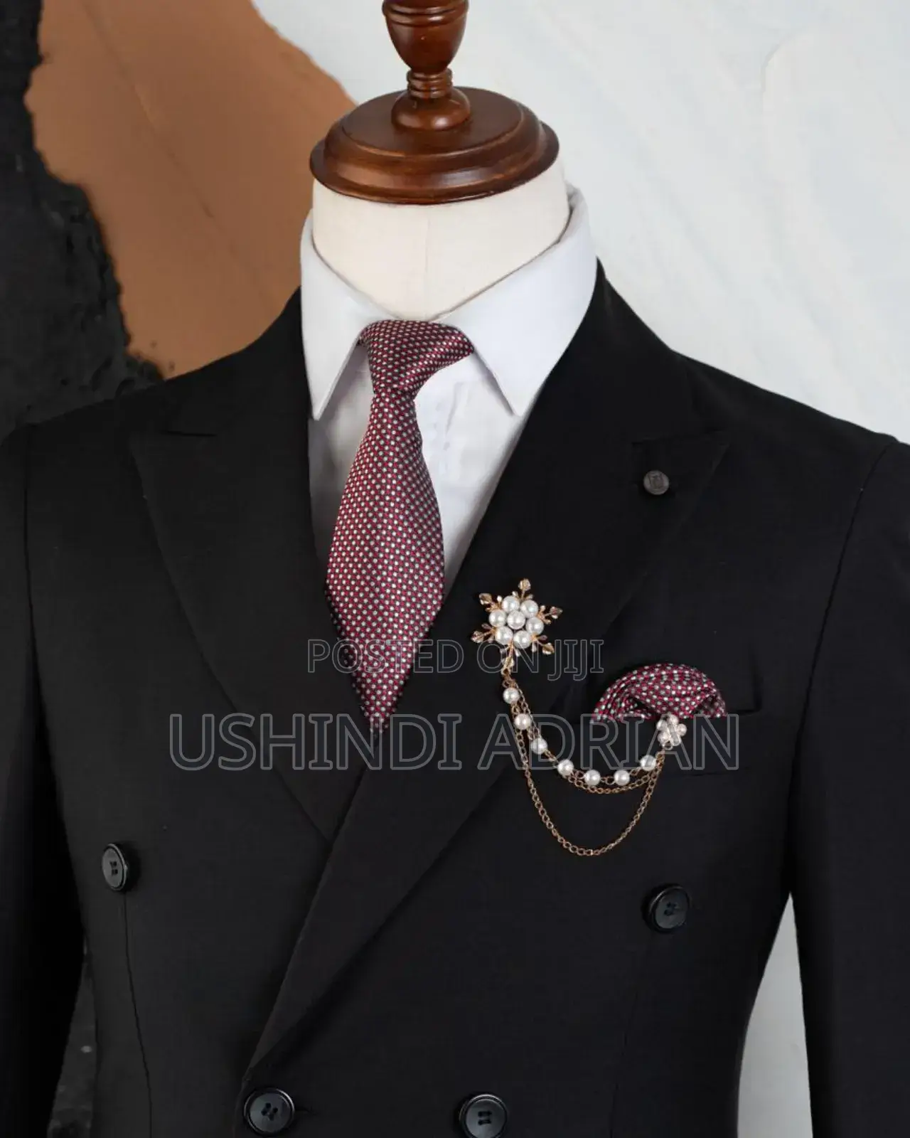 Suti Za Kikurugenzi (2-Piece)Heshima Na Hadhi