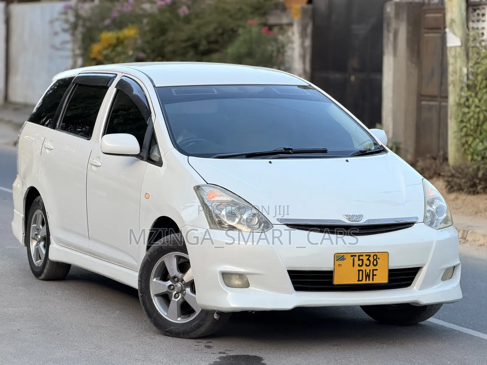 Toyota Wish 2004 White