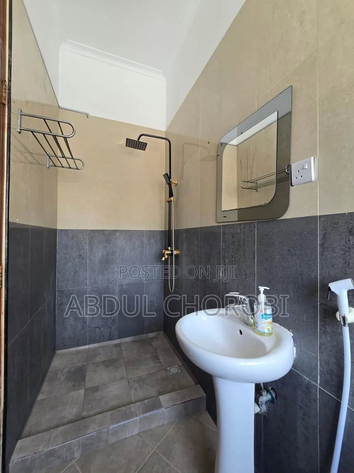 Furnished 3bdrm Apartment in Mikocheni for rent