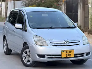 Toyota Corolla Spacio 1.5 X 2004 Silver