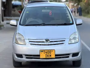 Toyota Corolla Spacio 1.5 X 2004 Silver