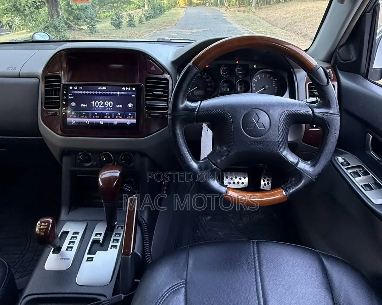 Mitsubishi Pajero Sport 2004 Silver