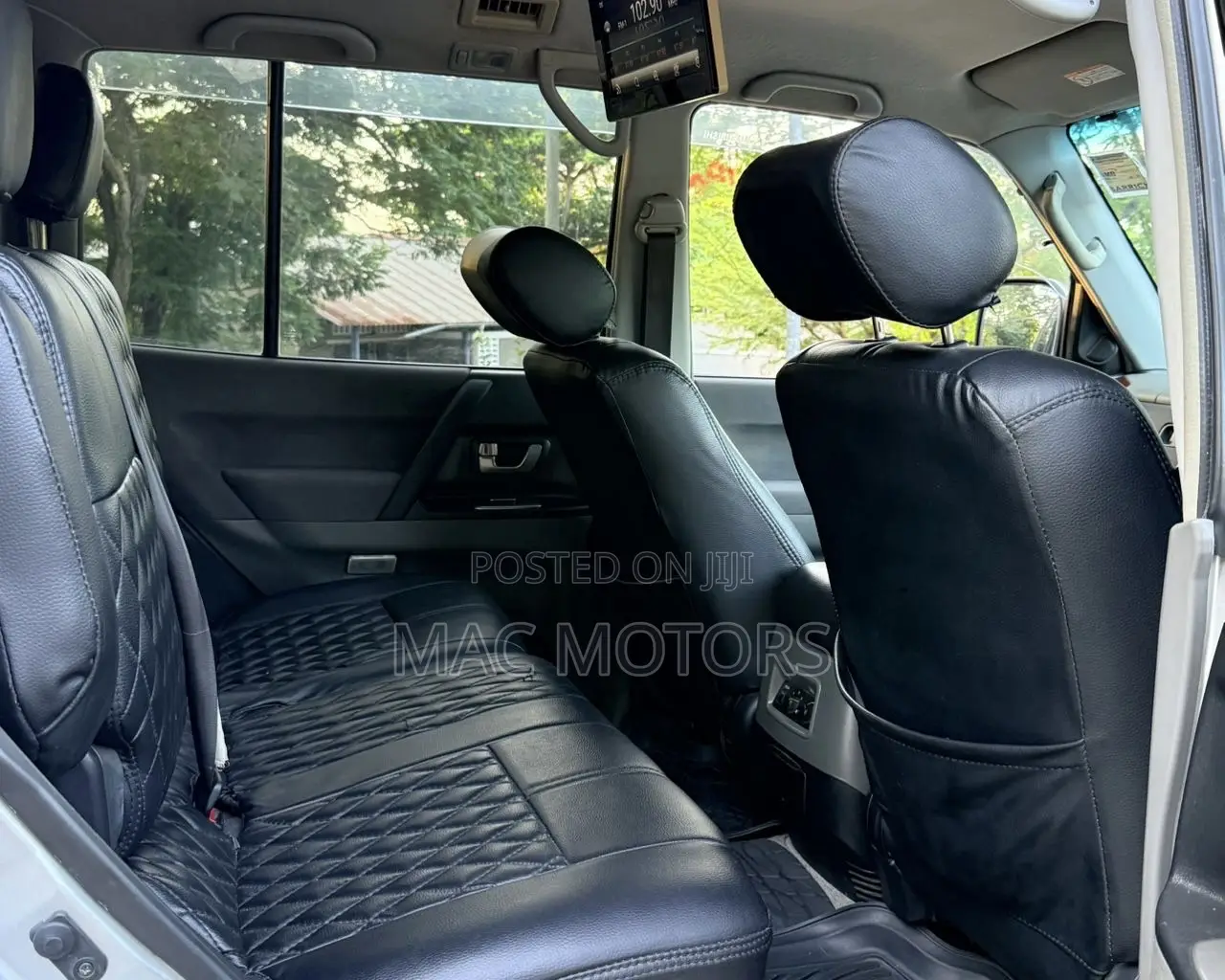 Mitsubishi Pajero Sport 2004 Silver