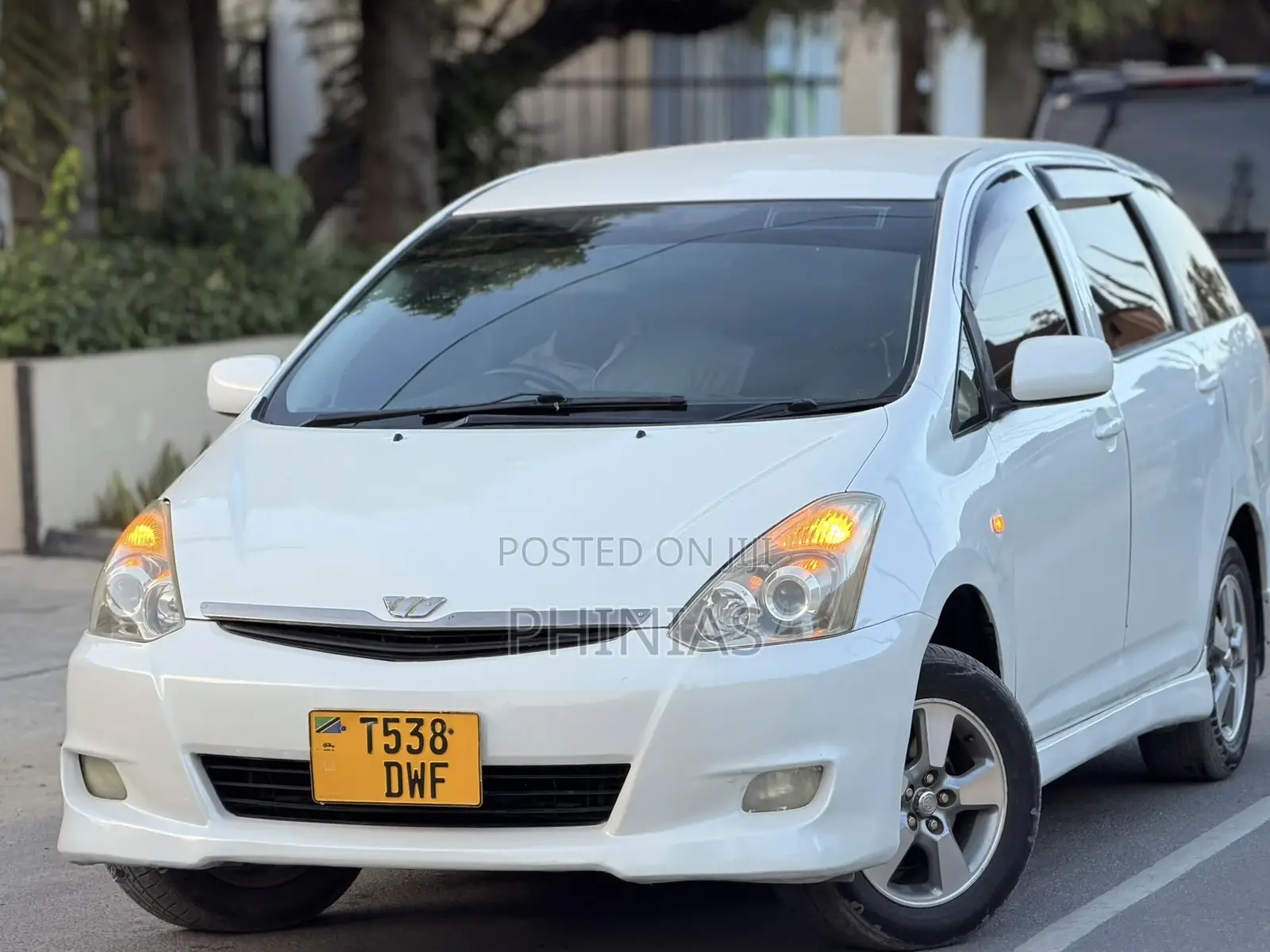 Toyota Wish 2005 White