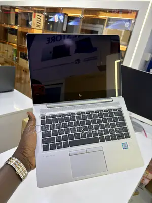 Laptop HP EliteBook 830 G6 8GB Intel Core I7 SSD 256GB