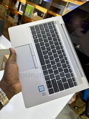 Laptop HP EliteBook 830 G6 8GB Intel Core I7 SSD 256GB