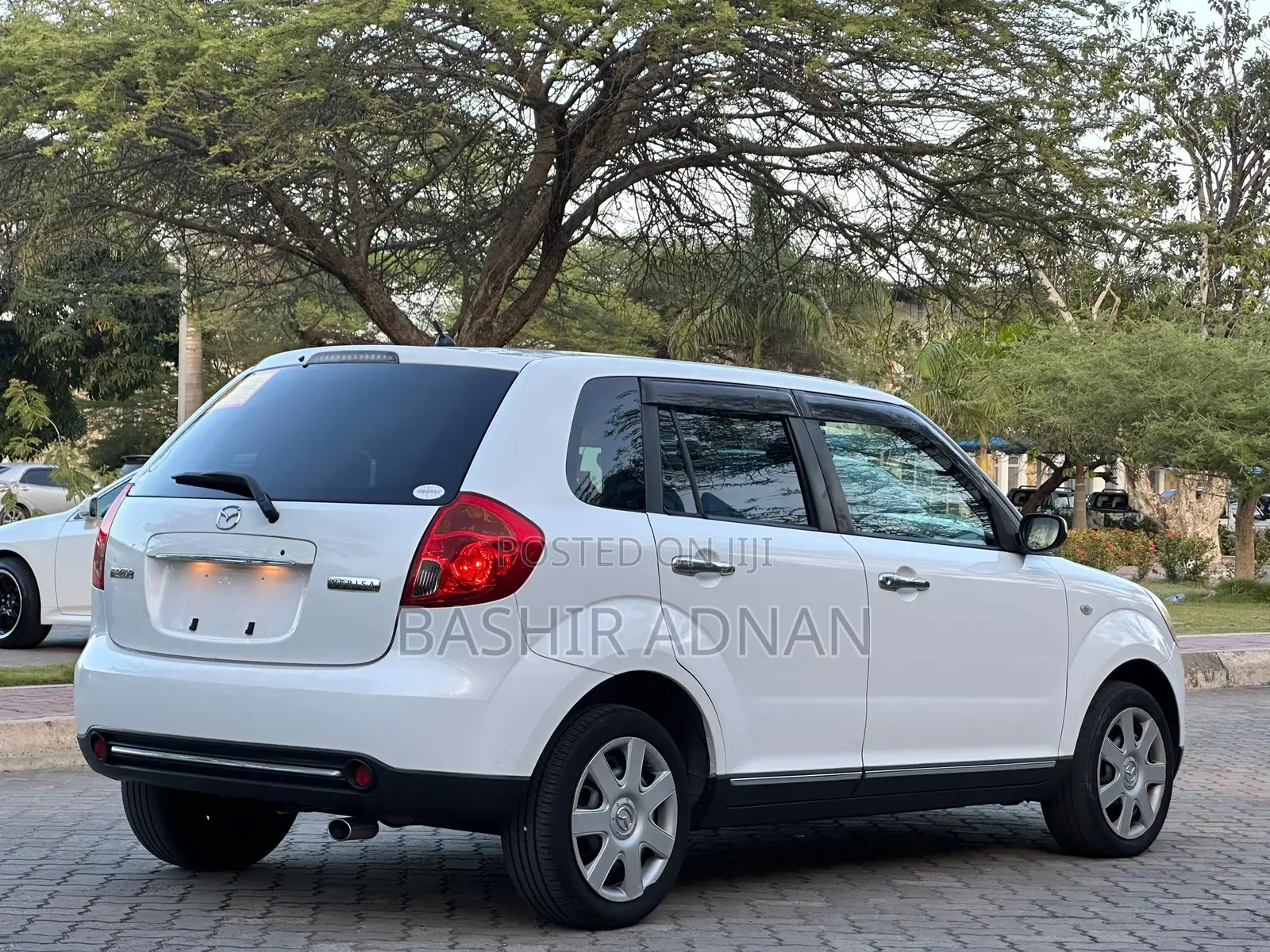 Mazda Verisa 2007 White