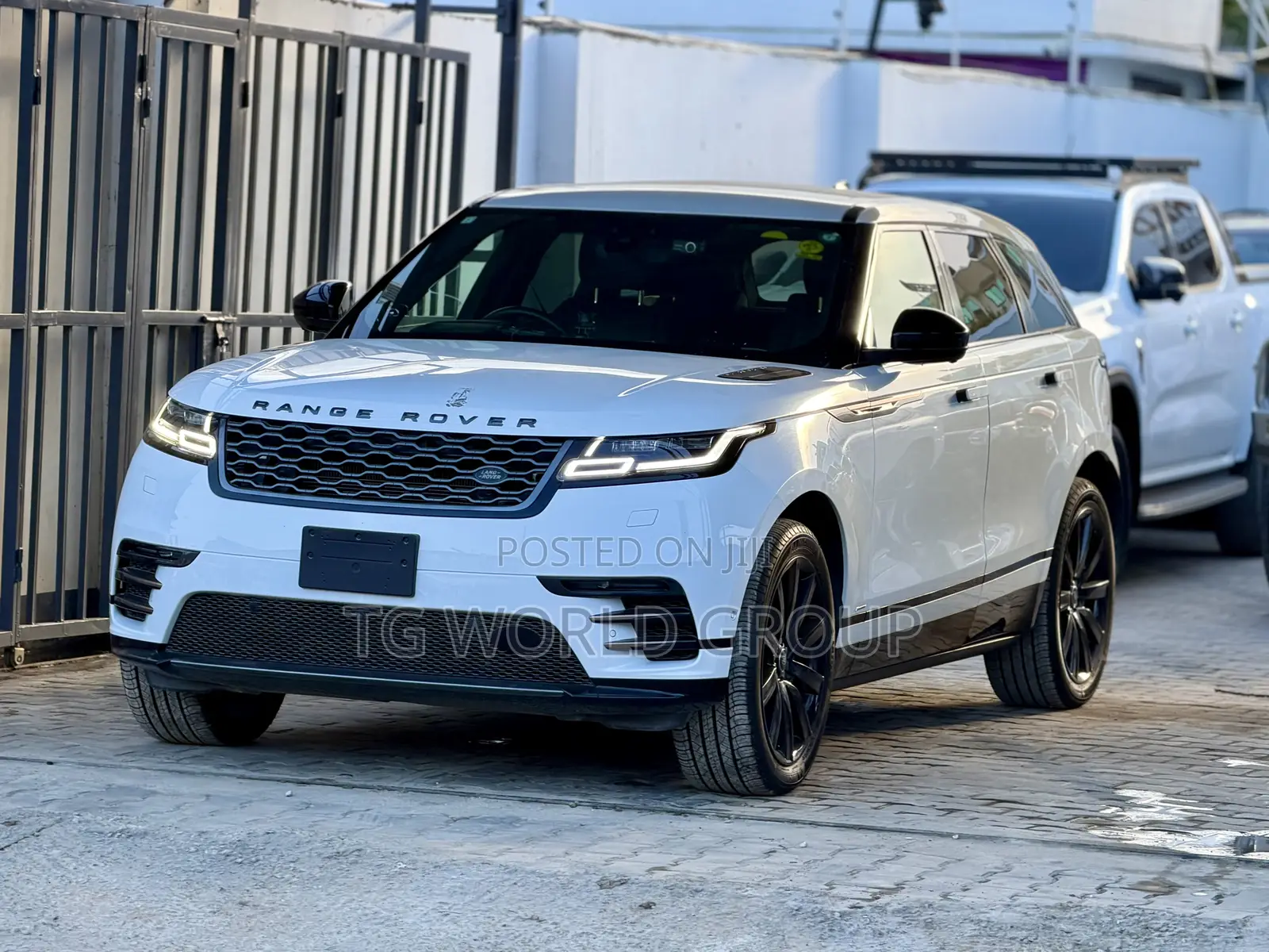 Land Rover Range Rover Velar P250 SE R-Dynamic 4x4 2018 White
