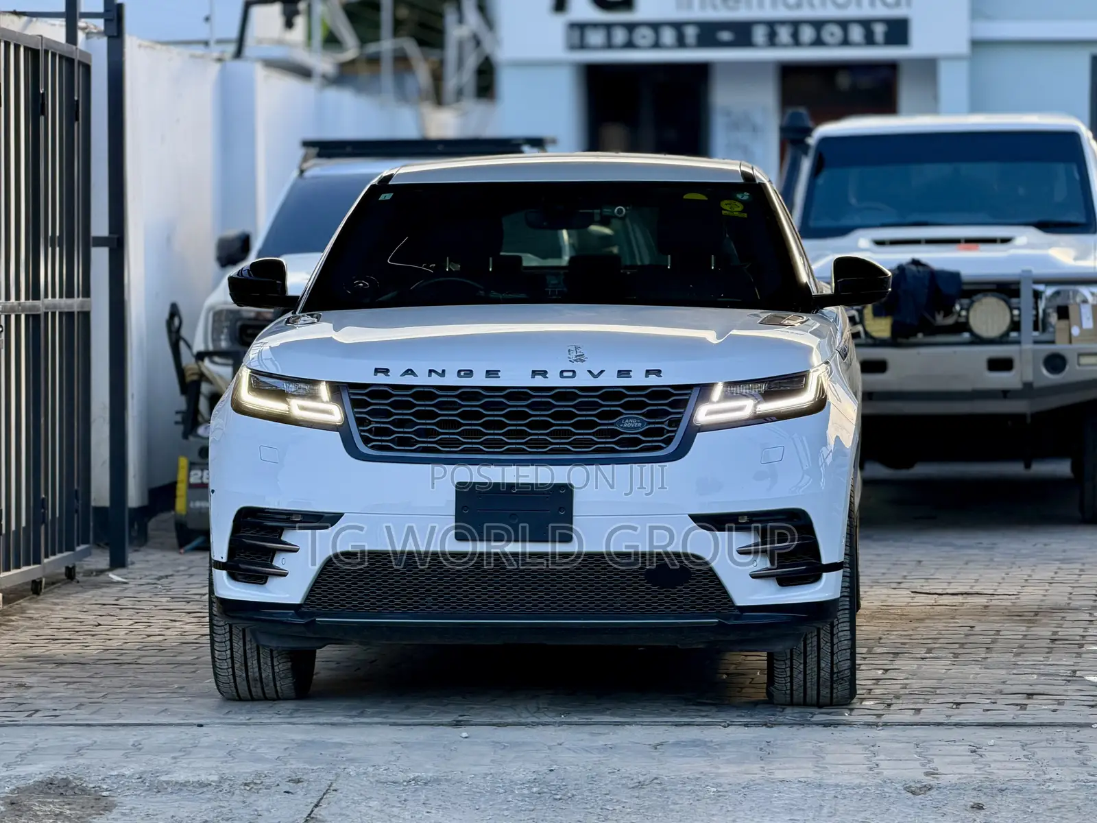 Land Rover Range Rover Velar P250 SE R-Dynamic 4x4 2018 White