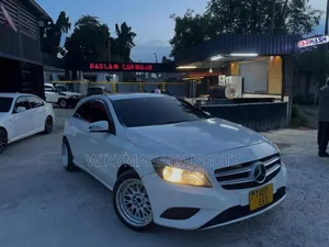 Mercedes-Benz A-Class 2014 White