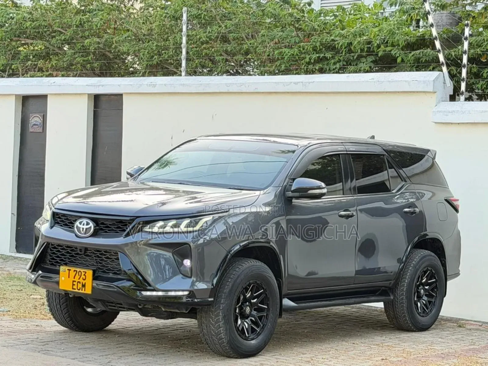 Toyota Fortuner 2018 Gray