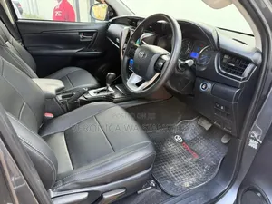Toyota Fortuner 2018 Gray