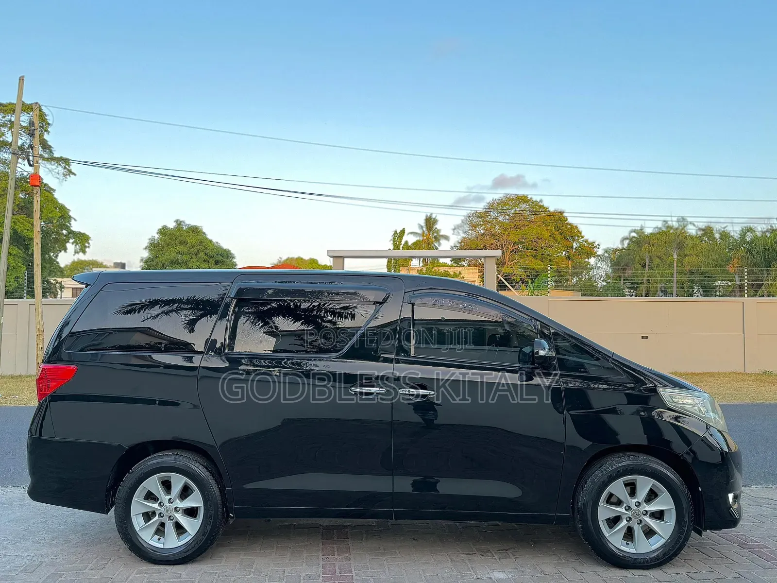 Toyota Alphard 2.4 Petrol AWD 2008 Black