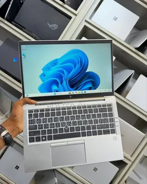Laptop HP EliteBook 845 G7 8GB AMD Ryzen 5 SSD 256GB