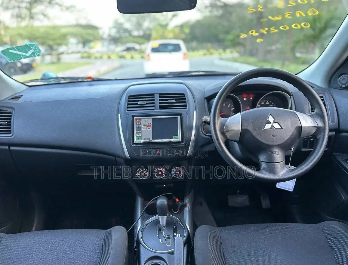 Mitsubishi RVR 2010 Blue