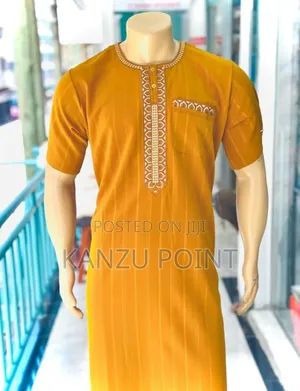 Kanzu Mikono Mifupi
